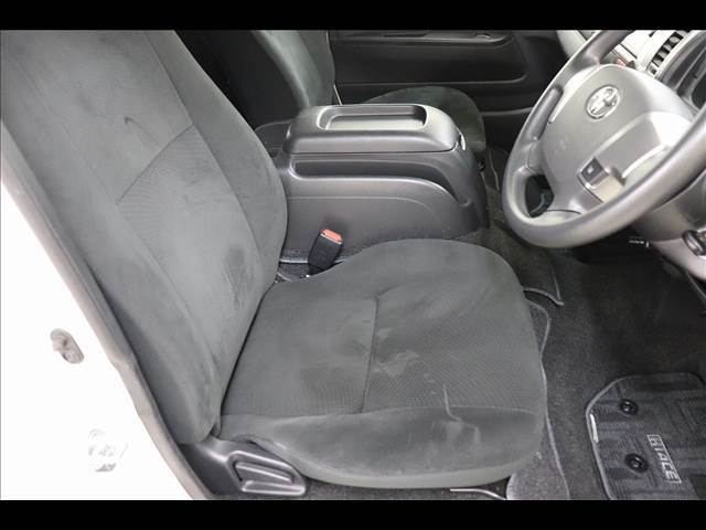 軽自動車、軽トラ、MT車、HVハイブリット、軽バン、ディーゼル、PHV、PHEV、オープンカー、スポーツカー、4WD車、キャンピングカー、ミニバン、ハッチバック、セダン、SUV、コンパクトカー、、、