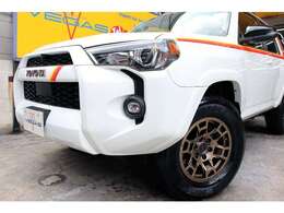 8inディスプレイタッチパネルモニター　Applecarplay/AndroidAuto　　8スピーカー　Bluetooth　前後USBポート　前後12V120W電源ソケット装備です