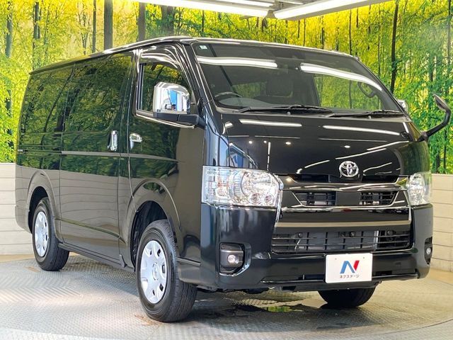 大好評のボディコーティング「弾スプラッシュコート」もご納車までに施工可能。通常のガラスコートと異なる、耐久年数6年の無機質ガラスコーティングが、ボディをキレイな状態に保ってくれます。