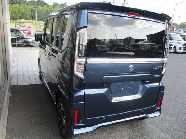 【各種ディーラーオプション取扱店】新車・届出済未使用車に必要不可欠なアクセサリーオプションも全品対応可能！マット・バイザー・コーティング等の各種ディーラーオプションも全般取り扱っております！