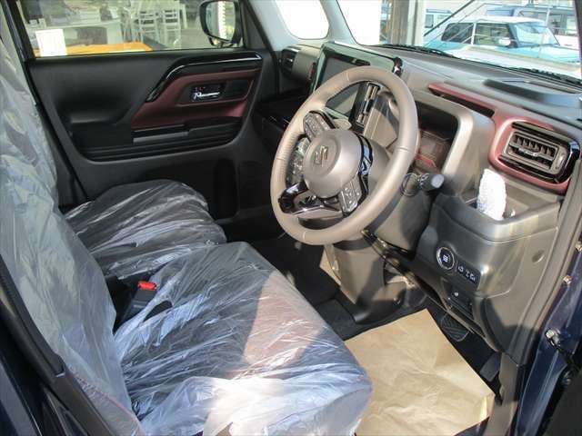 【トータルカーライフサポート】販売・点検・車検・保険・板金・ロードサービス・ローンなど車に関する事すべて対応できます。専任者がお客様の愛車を乗り出し後もフルサポート致します。