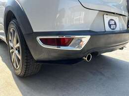 リアもエアロ付いてます！メッキパーツもオプションされてます！