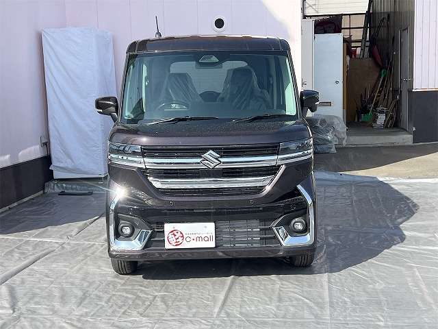 ☆★☆★当社は自社指定整備工場も完備しており、納車前整備や一般車検・点検など、お客様が安心して長くお使い頂ける様にメンテナンス面に対して細かく整備しております。ご納車もご安心下さい☆★☆★