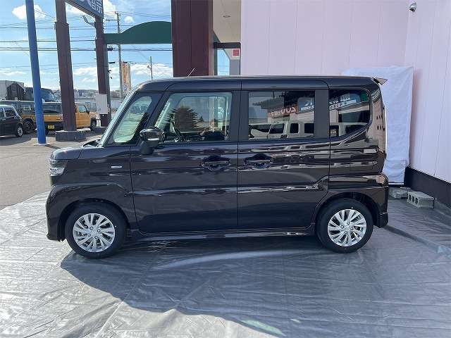 ☆★☆★道東最大級の届出済未使用車専門店シーモールです！！オールメーカーの取り扱いで、約200台の在庫車の中から気に入る1台を当店スタッフと一緒に選びませんか？？☆★☆★