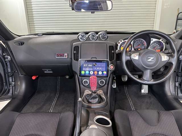 ☆カスタム内容☆Defi　3連メーター（純正3連メーター位置に取り付け）/PRODRIVE　GC-012L　19AW/9インチディスプレイオーディオ/社外シフトノブ