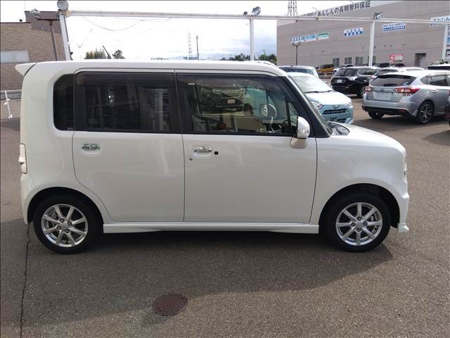 4WD☆ナビTV☆バックモニター☆エコアイドル☆ETC☆ベンチシート☆HIDヘッドライト☆フォグランプ☆スマートキー☆エンジンスターター☆純正14アルミホイール☆電動格納ミラー☆禁煙車☆試乗できます☆