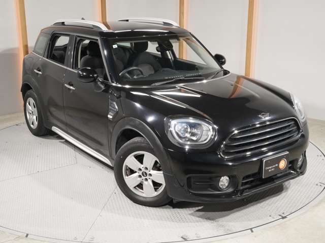 ■お車でのアクセスは 首都高速「用賀IC」 や第三京浜「玉川IC」からすぐ！環八道路内回り沿い、駐車場完備■電車の場合は東急大井町線「上野毛駅」 もしくは、東急田園都市線「用賀駅」が最寄り駅になります。