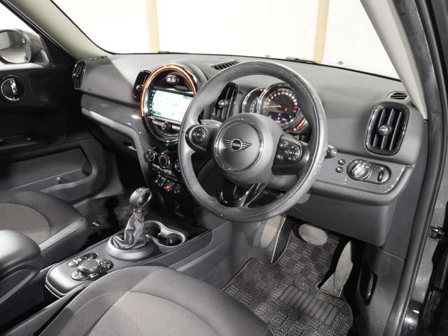 ■専門店ならではの「BMWミニQ＆A」をHPで公開中！「購入編」「メンテナンス編」「売却編」と合わせてご一読ください♪■詳しくは当社HPにて