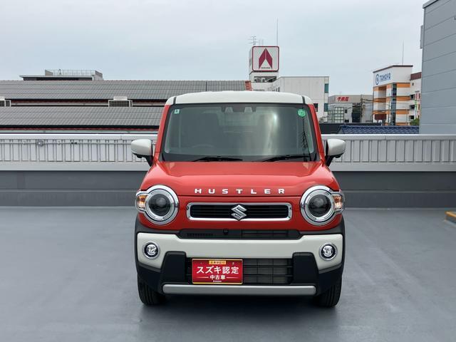丸いヘッドライトが魅力の個性的なフロントデザイン！白い光・ハイレスポンス、低燃費の【LEDヘッドランプ】！