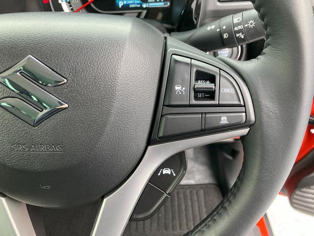 手を離さず安全装備操作【アダプティブクルーズコントロール】（車線逸脱抑制機能付）。