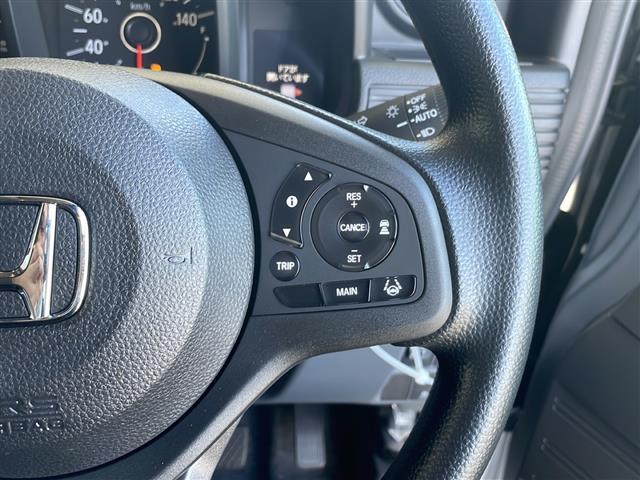 【運転席操作部】快適なドライブを楽しむための機能が装備されています！運転席から触れるので、使いやすいです！除菌プランいれていただくと、さらに清潔で安心していただけます！