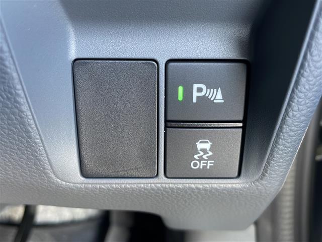 【運転席操作部】快適なドライブを楽しむための機能が装備されています！運転席から触れるので、使いやすいです！除菌プランいれていただくと、さらに清潔で安心していただけます！