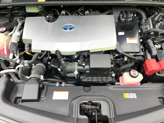 親切・丁寧な専門メカニックスタッフが応対！・車検・点検整備・事故等の修理などアフターサービスも安心。お車のカスタマイズもネクステージのサービススタッフまでご相談ください！