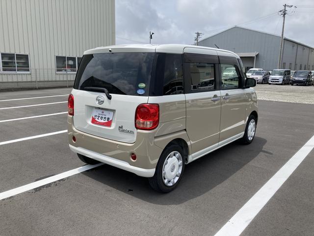 ご納車前には、法定12ヶ月点検相当の点検を実施いたします。プロの整備スタッフが点検をするので、安心して中古車にお乗りいただけます。