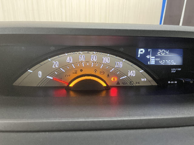 下取・買取もお任せ下さい！買取りさせて頂いたお車をそのままお店でダイレクト販売！だからこそ相場を上回る買取が実現できます！