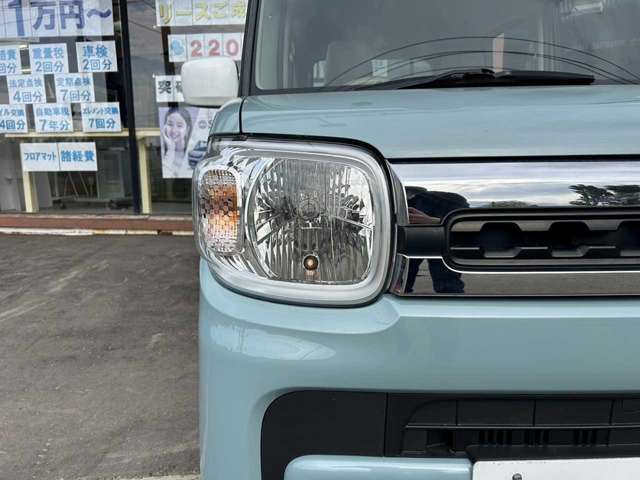 かっこいいヘッドライトです♪夜のドライブが楽しくなるかも♪