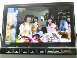 純正のギャザズ大画面9インチプレミアムインターナビ！！地デジはもちろん、Bluetooth、DVD、HDMIもOK！！