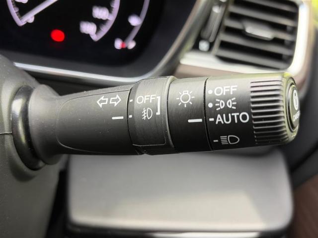 国産車から輸入車まで多様なお客様のニーズのお応えできるように、全国規模で豊富な在庫展開！車のことならWECARSへ！