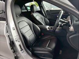 「カラーバックモニター」を装備で駐車が苦手な方でも安心です。