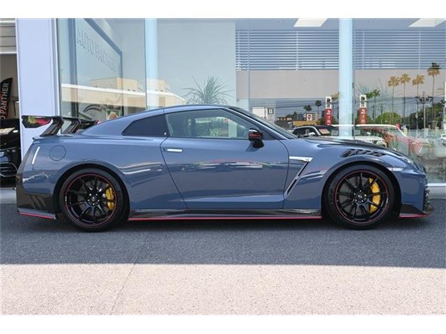 大人気GT-R NISMO SpecialEdition入荷しました！専用レイズ製アルミ鍛造ホイール・専用RECARO製カーボンバックバケットシート・詳細は当社HPをご覧ください！