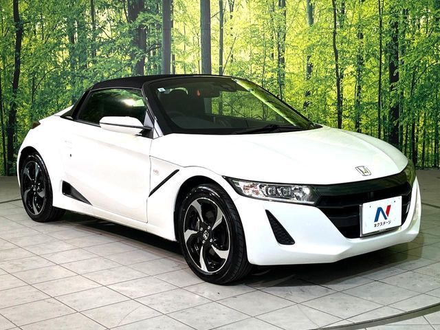 大好評のボディコーティング「弾スプラッシュコート」もご納車までに施工可能。通常のガラスコートと異なる、耐久年数6年の無機質ガラスコーティングが、ボディをキレイな状態に保ってくれます。