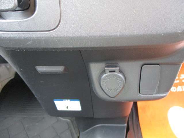 ■車検受け渡しの車両はもちろんですが、車検が残っている車両も車検時と同じ整備内容及びしっかりと納車点検致します。■OIL・OILエレメント・バッテリー等交換納車でアフターも安心です。