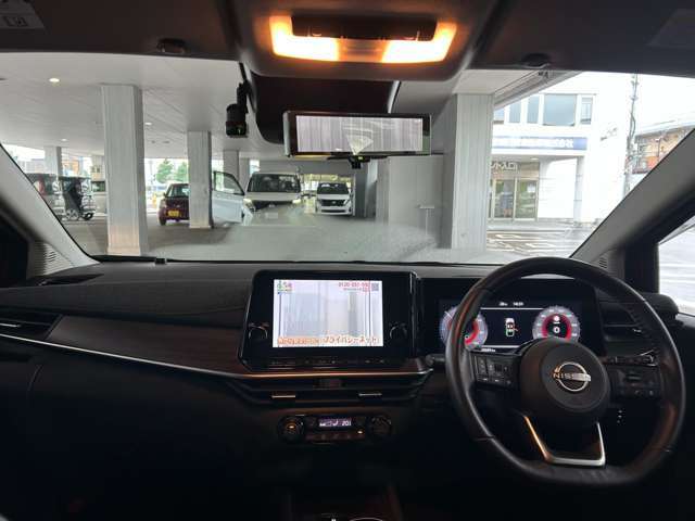 運転席からの視界もとても良好です！