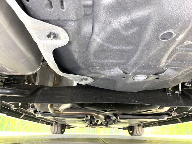 下回りがきれいなうちに、防錆加工の施工がオススメ。降雪地域はもちろん、沿岸部にお住いの方や、趣味でマリン・ウィンタースポーツをされる方にご好評いただいております。