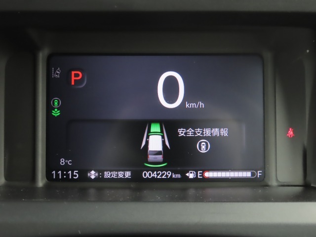 両側共に開け閉め便利なパワースライドドア！お子様連れの方にも嬉しい装備です！