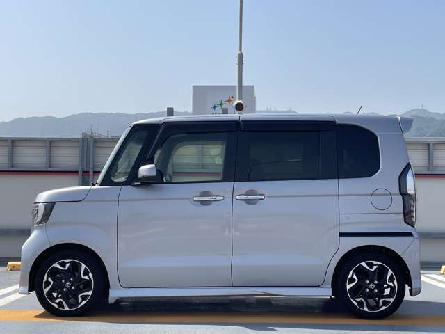 業界初！オートバックスでお車をご購入頂くと、納車後3ヶ月以内につけてしまったボディのキズやヘコミの修理代金を3万円までオートバックスが保証する「ふっかつサポート」が付帯します。詳しくはスタッフまで♪