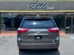 2018y　4wd　サンルーフ　シートヒーター　ブラウンレザーシート　ステアリングヒーター