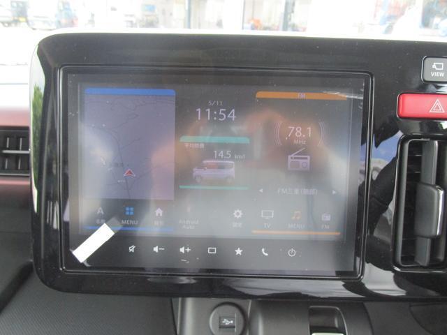 全方位モニターで車庫入れもラクラク！フルセグチューナーとCD/DVDプレーヤーを搭載したナビゲーション