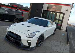 トップシークレットボンネット　VARIS17vrrフロントバンパー　VARISカーボンフロントスポイラー　後期ヘッドライト　ヴァレンティーテールランプ　ADVANレーシング20インチ