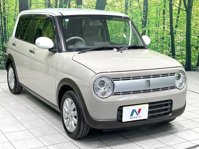 大好評のボディコーティング「弾スプラッシュコート」もご納車までに施工可能。通常のガラスコートと異なる、耐久年数6年の無機質ガラスコーティングが、ボディをキレイな状態に保ってくれます。