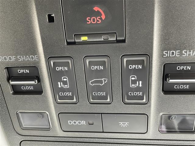 【運転席操作部】快適なドライブを楽しむための機能が装備されています！運転席から触れるので、使いやすいです！除菌プランいれていただくと、さらに清潔で安心していただけます！