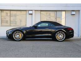 シュテルン近鉄グループは箕面と奈良学園前に店舗を構えております。系列店舗に気になるお車がある場合はお問い合わせくださいませ。