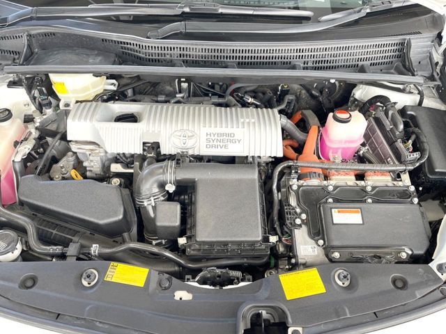 親切・丁寧な専門メカニックスタッフが応対！・車検・点検整備・事故等の修理などアフターサービスも安心。お車のカスタマイズもネクステージのサービススタッフまでご相談ください！