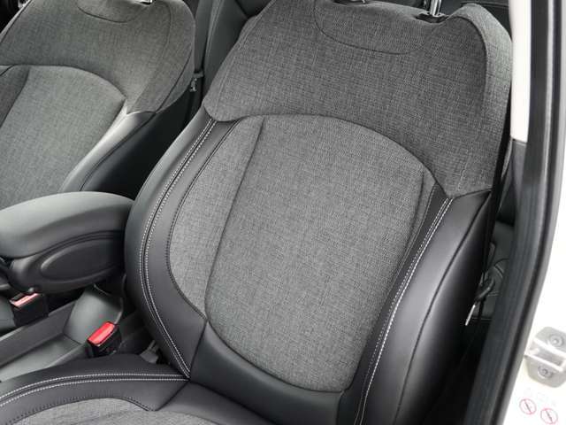 LIBERALAでは安心してお乗りいただける輸入車を全国のお客様にご提案、ご提供してまいります。