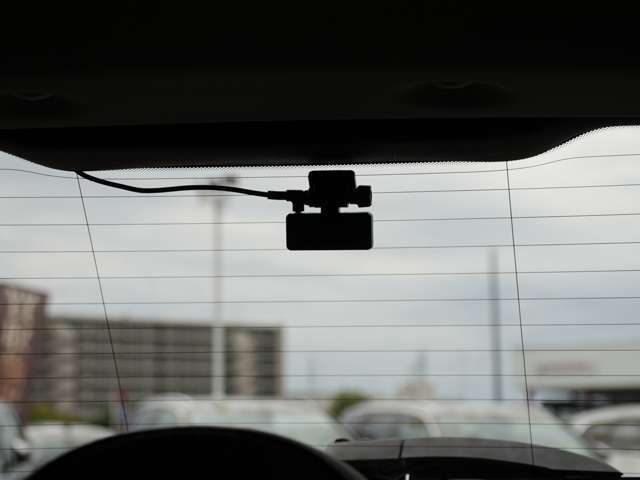 LIBERALAでは安心してお乗りいただける輸入車を全国のお客様にご提案、ご提供してまいります。