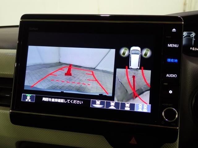 バックをするとき自動でリアの様子が映る『リアカメラ』付き！ナビ画面で確認しながらバックができますから安心ですね。でも、目視も大切ですよ！安全第一でお願いします！