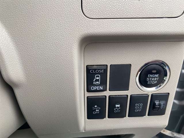 安心　タイミングミングチェーン車　￥25000円UPで　2年間保証付き　走行無制限保証付き　この価格で　この形をこの価格で　販売している　会社はありません