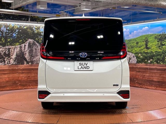 安心の最長10年・走行無制限保証（有償）をご用意。保証内容も充実はもちろん、無料点検＆オイル交換や、年中無休の全国・24時間ロードサービスも付帯されておりますのでご安心下さい。