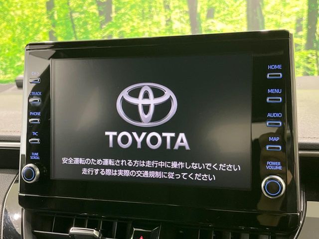 【純正9インチ　ディスプレイオーディオ大画面ディスプレイへお持ちのスマートフォンと連携して、ナビやbluetoothでの音楽再生が可能です♪デザインはもちろん操作性も良好！