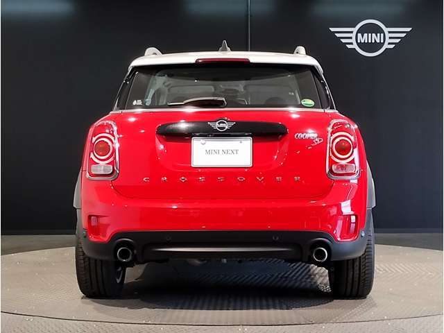 業界屈指の車両検査専門会社「AIS」による「安心・安全」のお車選びが出来るように公平な第三者機関として厳正な「車両検査」を行っております。