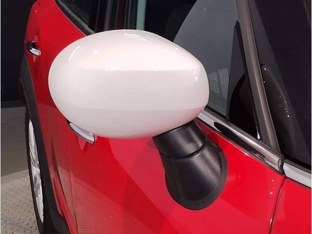 ★他府県の御客様も大歓迎！☆お勧めの1台！早い者勝ちです！☆車両詳細はMINI　NEXT箕面店迄！★【フリーダイヤル：0078-6002-210897迄】お問合せ下さいませ！