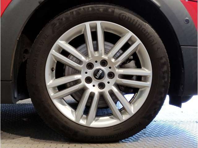 ☆お洒落は足元から☆洗練されたデザインのアルミホイール☆フリーダイヤル：0078-6002-210897迄】お問合せ下さいませ！