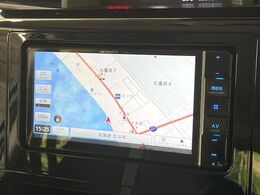【ナビゲーション】使いやすいナビで目的地までしっかり案内してくれます。各種オーディオ再生機能も充実しており、お車の運転がさらに楽しくなります！！