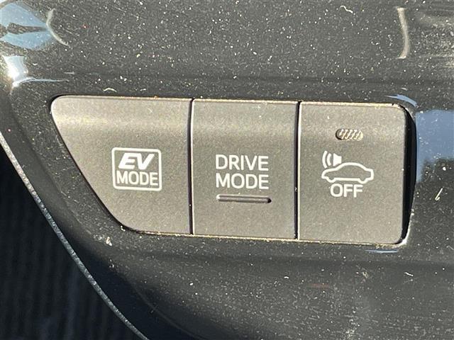 店舗にて現車の確認もいただけますので、お電話で在庫のご確認の上是非ご来店くださいませ！！！