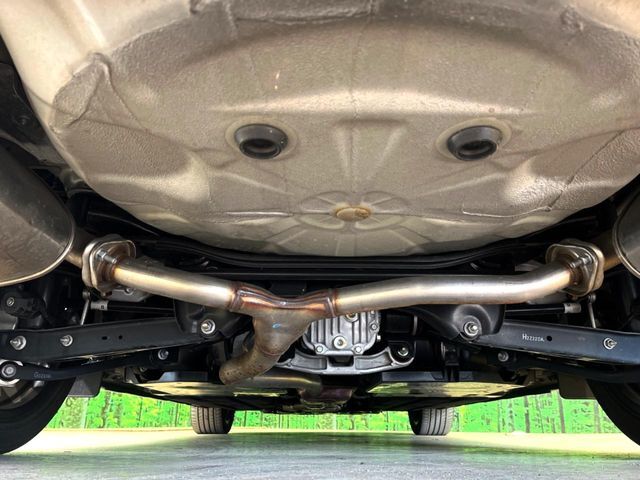 下回りがきれいなうちに、防錆加工の施工がオススメ。降雪地域はもちろん、沿岸部にお住いの方や、趣味でマリン・ウィンタースポーツをされる方にご好評いただいております。