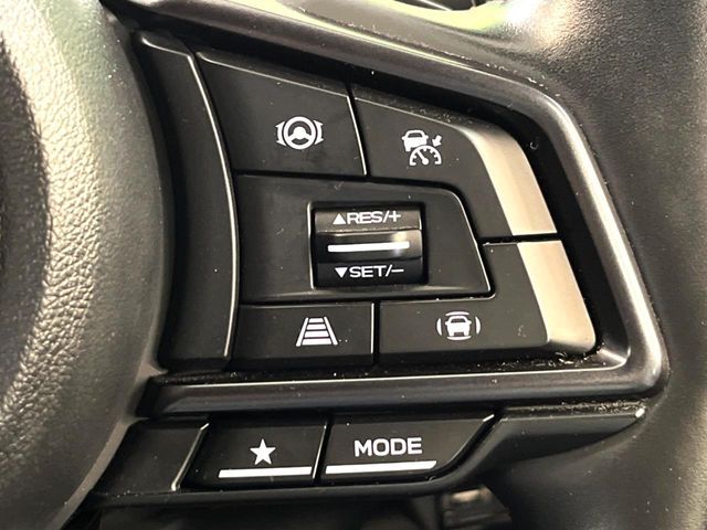 【アイサイトX】衝突被害軽減ブレーキはもちろん、『渋滞時ハンズオフアシスト』や『渋滞時発進アシスト』『カーブ前速度制御』等、従来よりも幅広いシーンで安全走行をサポートしてくれます。